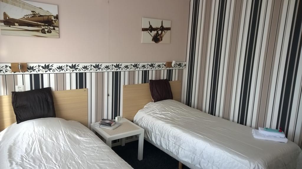 Hotel Noordzee Хоек ван Холанд Стая снимка